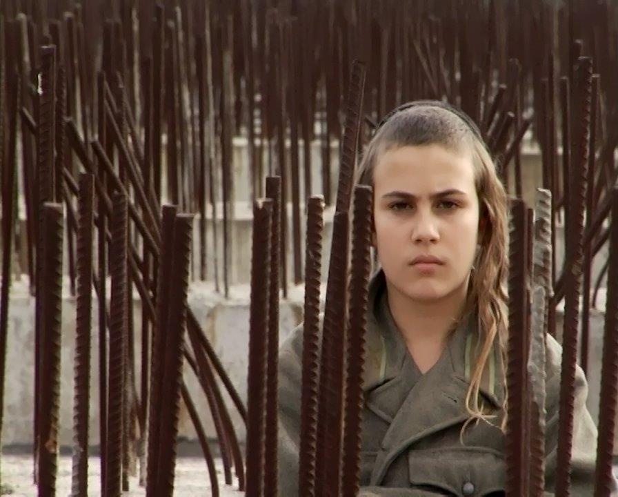 מול התוהו שבה