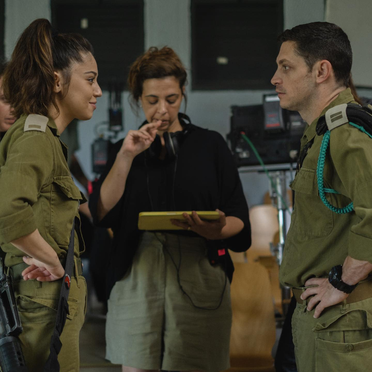תמונה של עטרה פריש עם דור הררי, לין אשרוב מתוך &quot;המפקדת&quot;