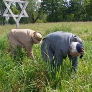 בכינו בלי דמעות