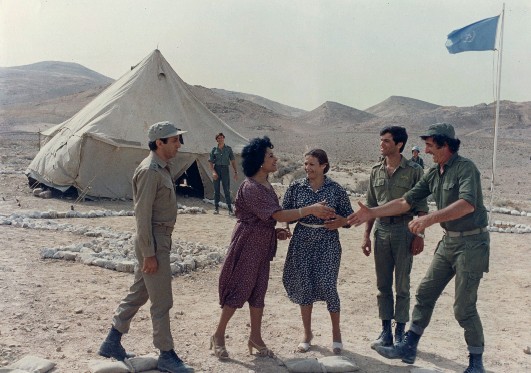 תמונה של גילה אלמגור מתוך &quot;אמי הגנרלית&quot;