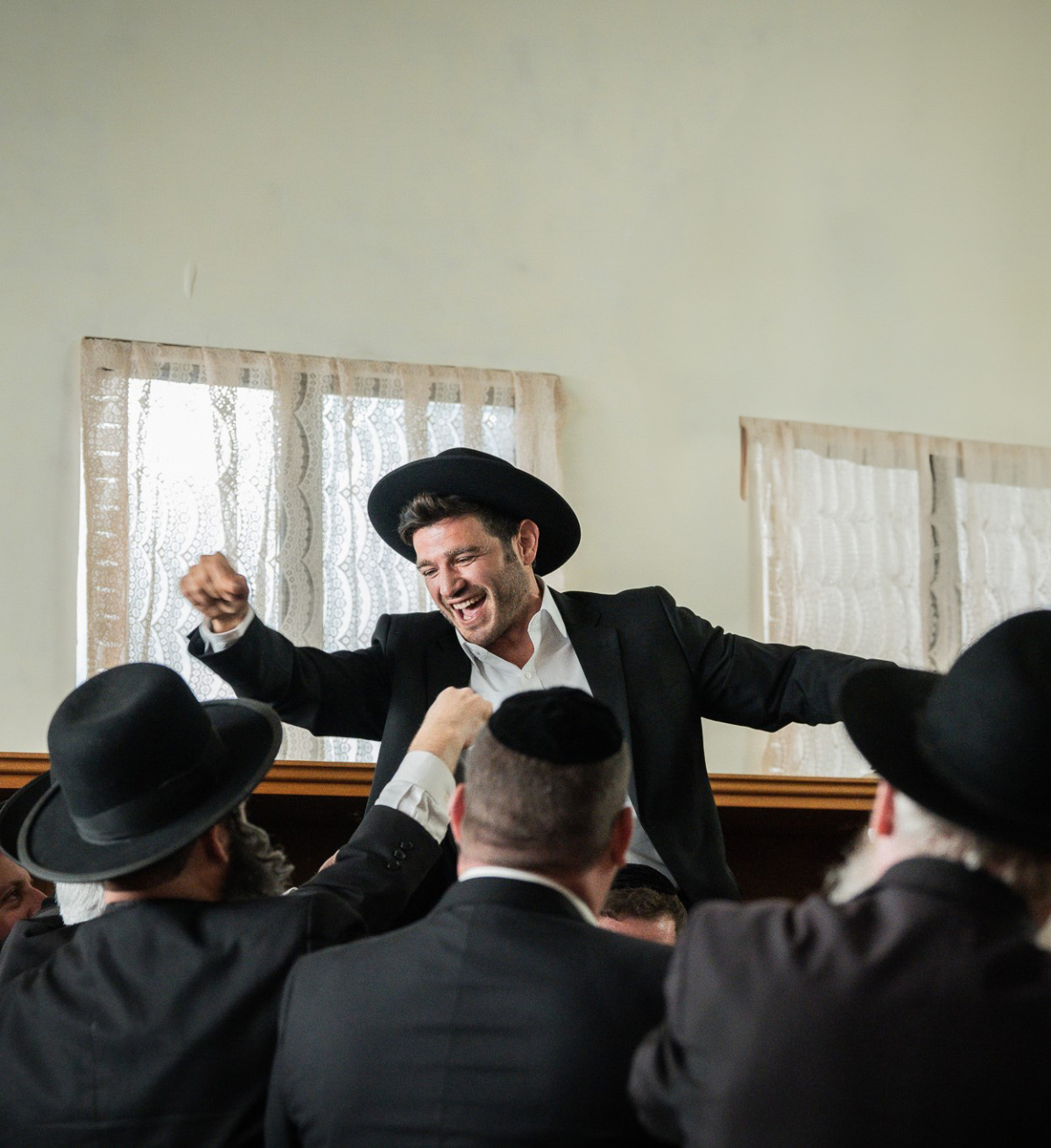 תמונה של מאור שוויצר מתוך &quot;בחורים טובים 2&quot;