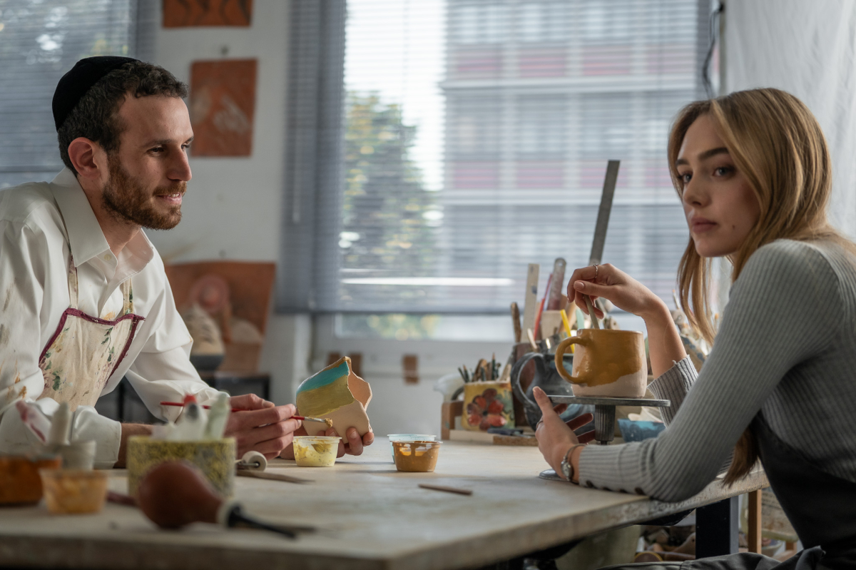 תמונה של נועם אימבר עם עומר נודלמן מתוך &quot;בחורים טובים 2&quot;