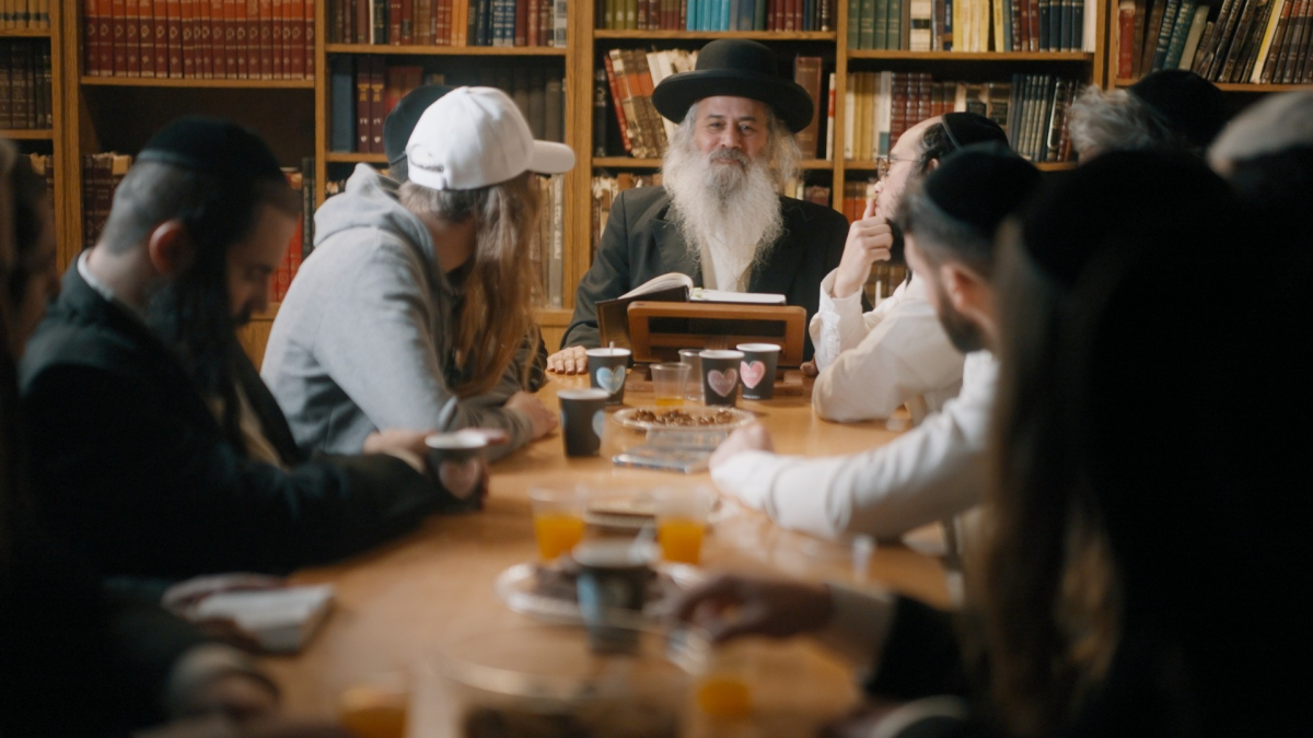 אנדרגראונד מאה שערים