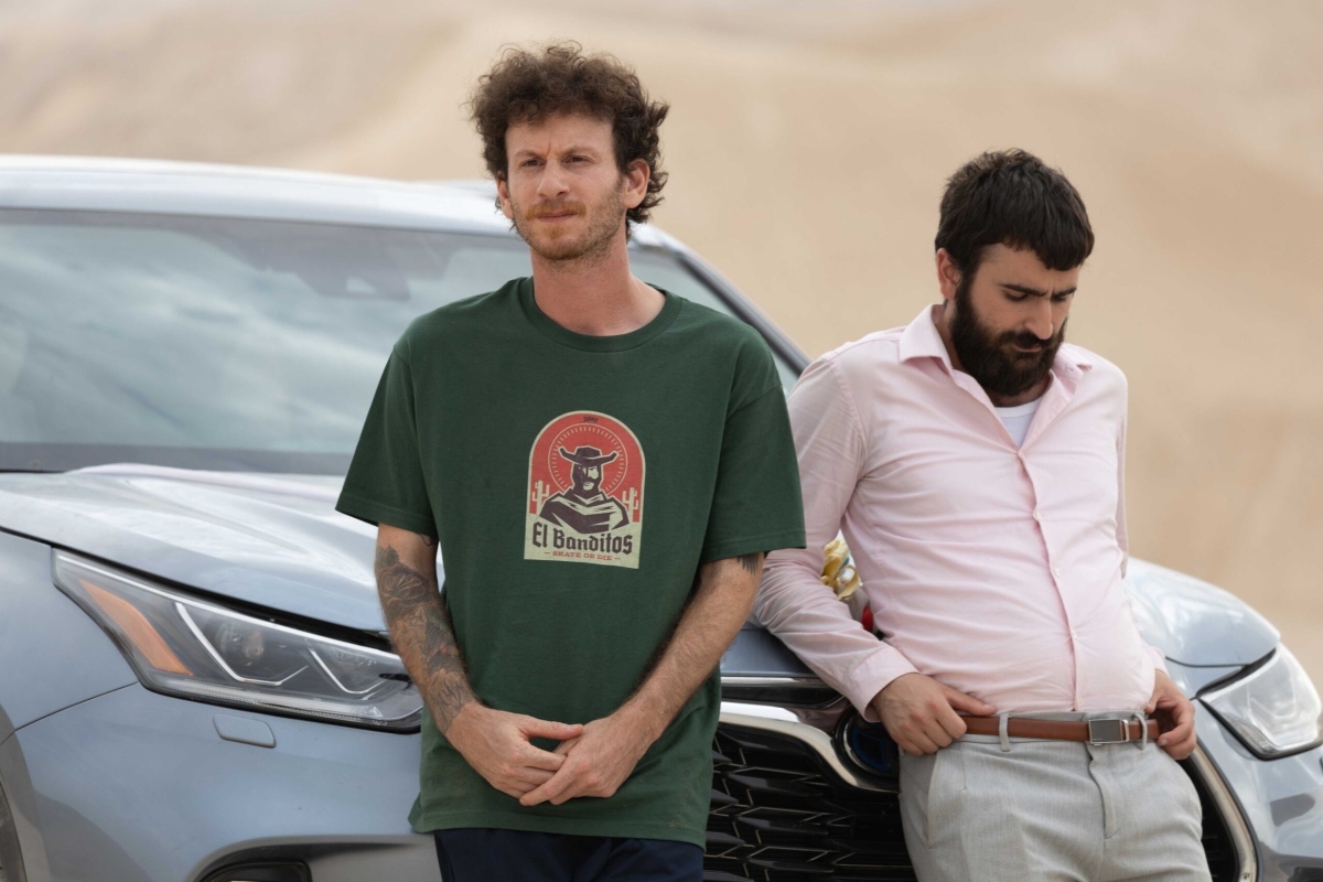 תמונה של חנא ביראך עם אלישע בנאי מתוך "בלה"