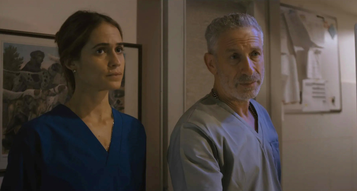 תמונה של ניב סולטן עם מארק איווניר מתוך "המתמחה"