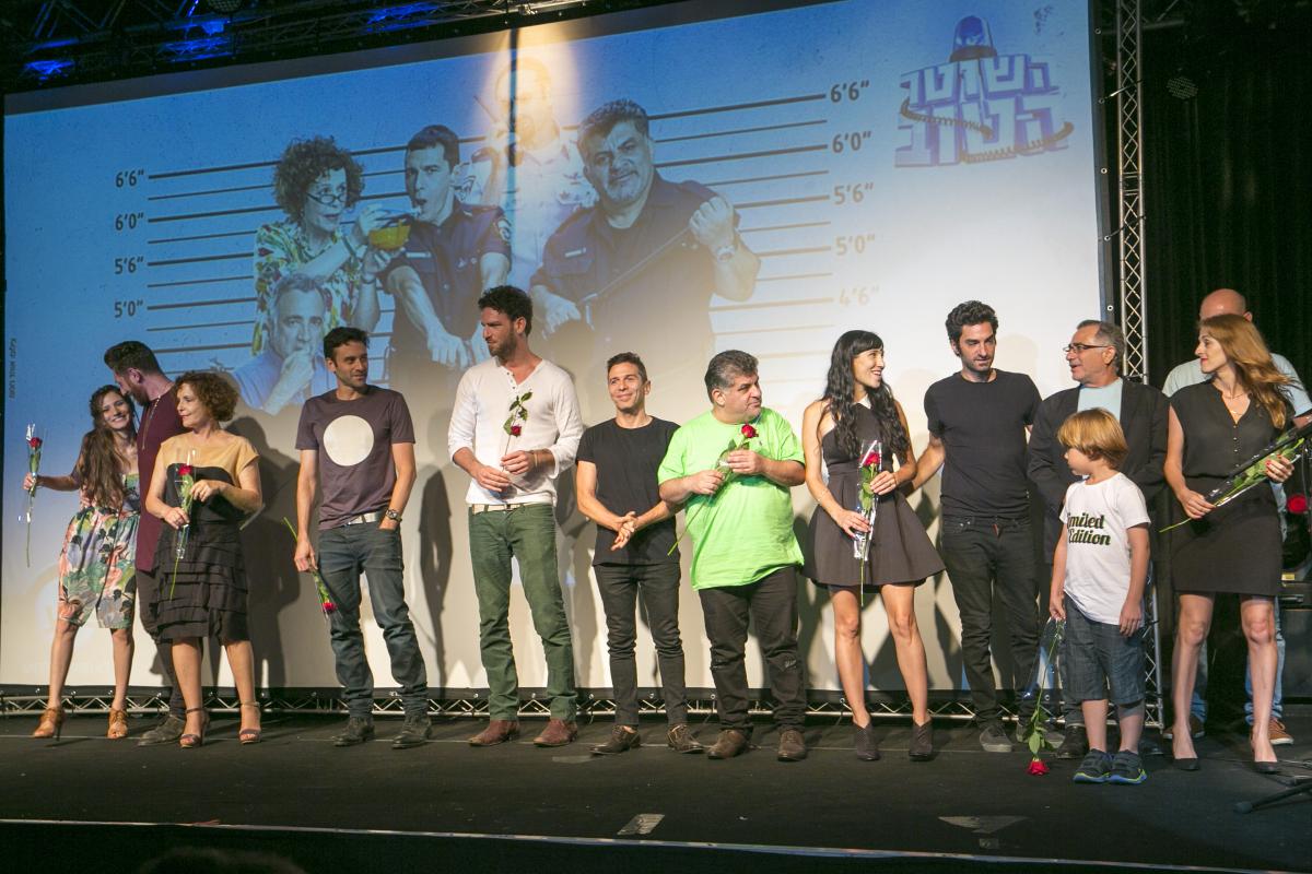 תמונה של משה איבגי עם גיא לואל, יובל סמו, אורטל בן שושן מתוך &quot;השוטר הטוב&quot;