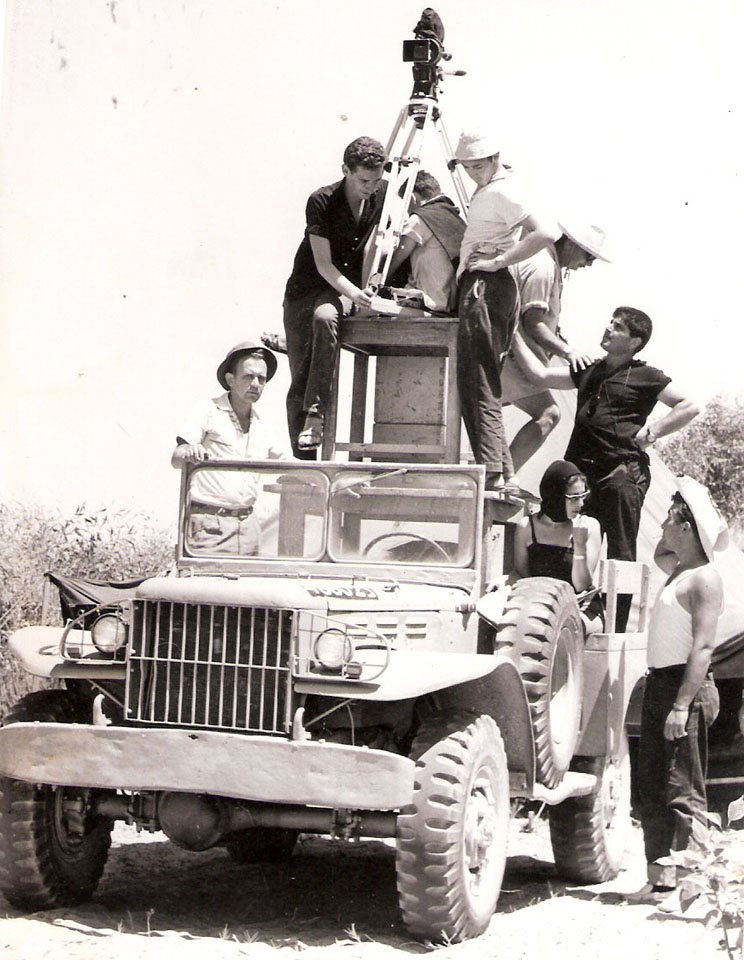 תמונה של זאב חבצלת עם אמנון סלומון, ניסים לאון מתוך &quot;חבורה שכזאת&quot;