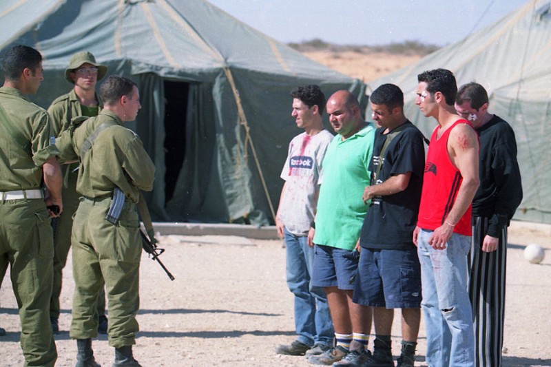 טירונות