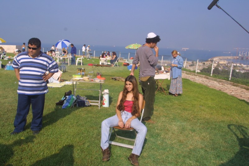 תמונה של ישראל ברייט עם דאנה איבגי, יגאל עדיקא מתוך &quot;המנגליסטים&quot;