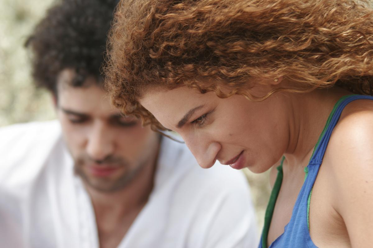 תמונה של קלרה ח'ורי עם קייס נאשף מתוך &quot;פרשת השבוע&quot;