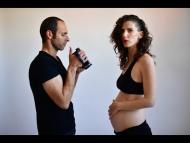 לשמור בבטן - טריילר